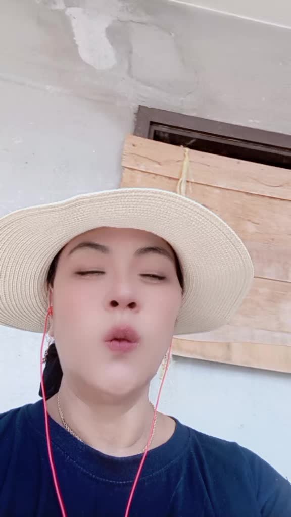 @lia