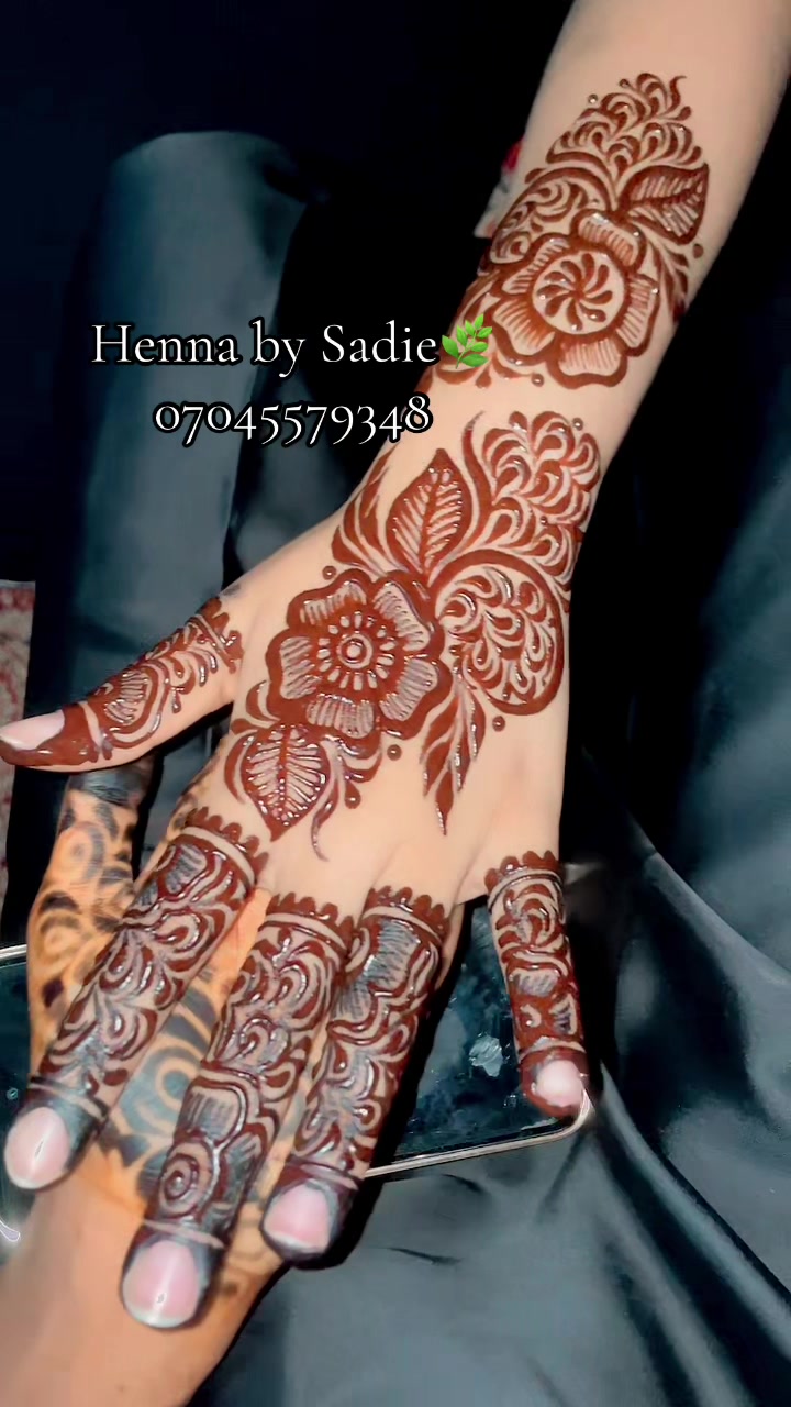 @henna_by_sadie