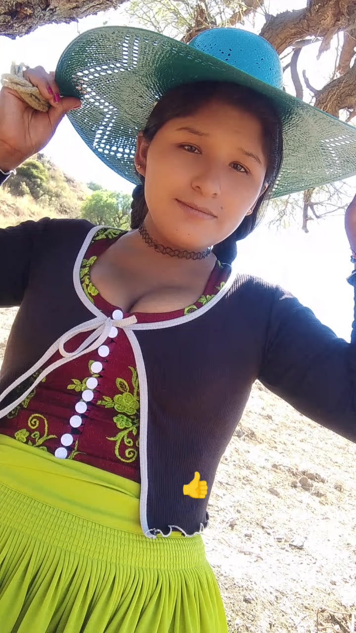 @𝕣𝕠𝕤𝕚𝕥𝕒 𝕞𝕠𝕚𝕤𝕒🇬🇳👣