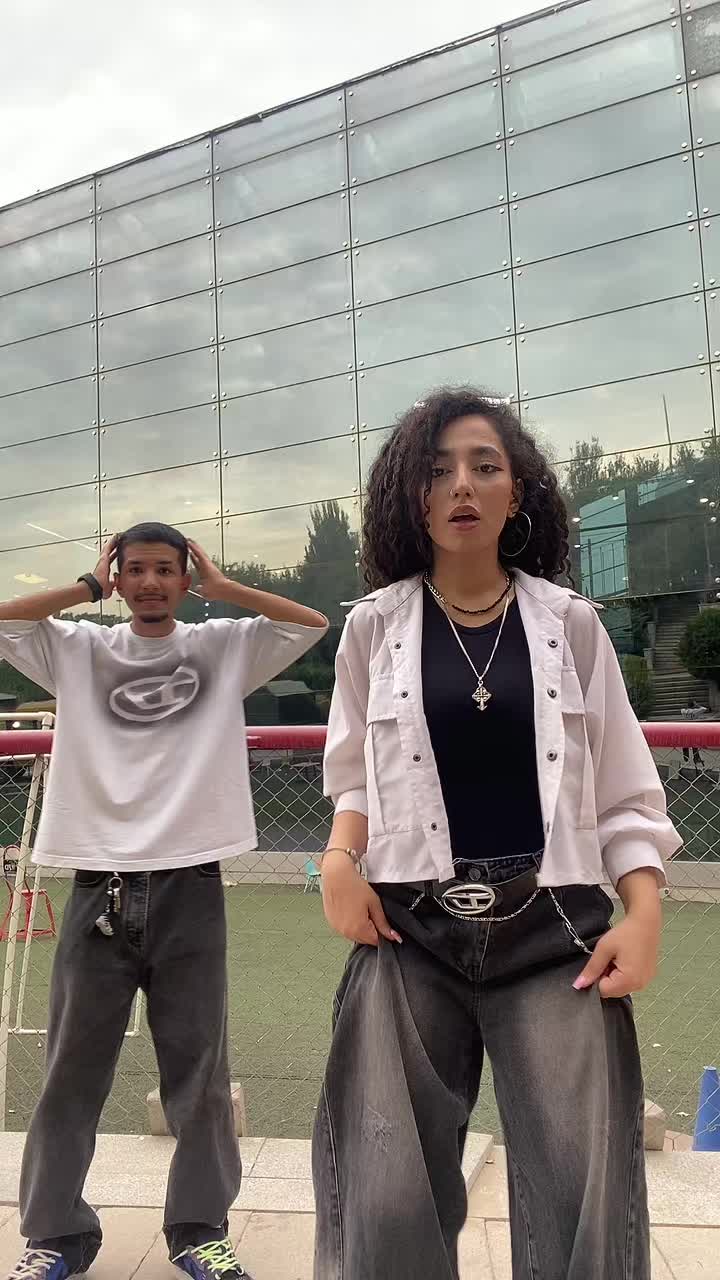@romi__fer