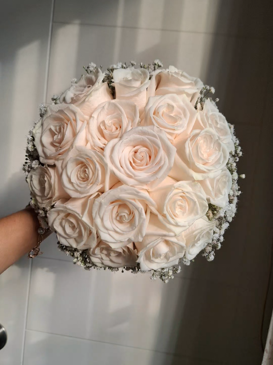 @~𝐀𝐫𝐞𝐧𝐚 Casa Floral