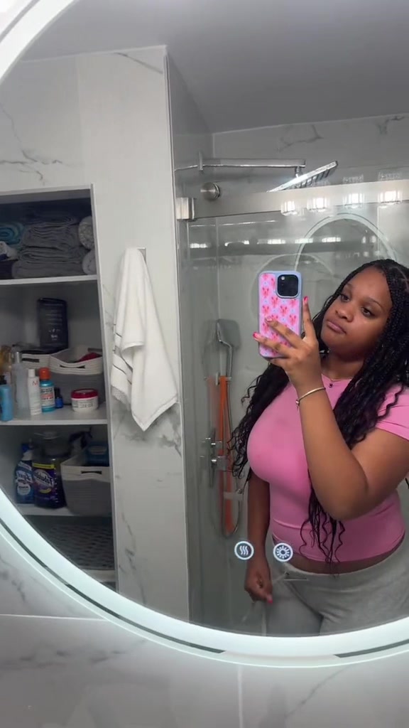 @𝒟𝒶𝓎𝓁𝒶