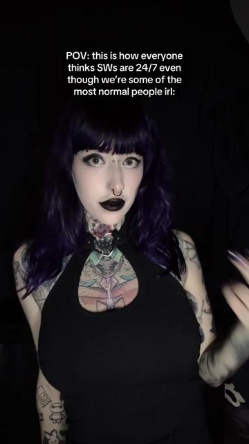 @IG gothmommylilli