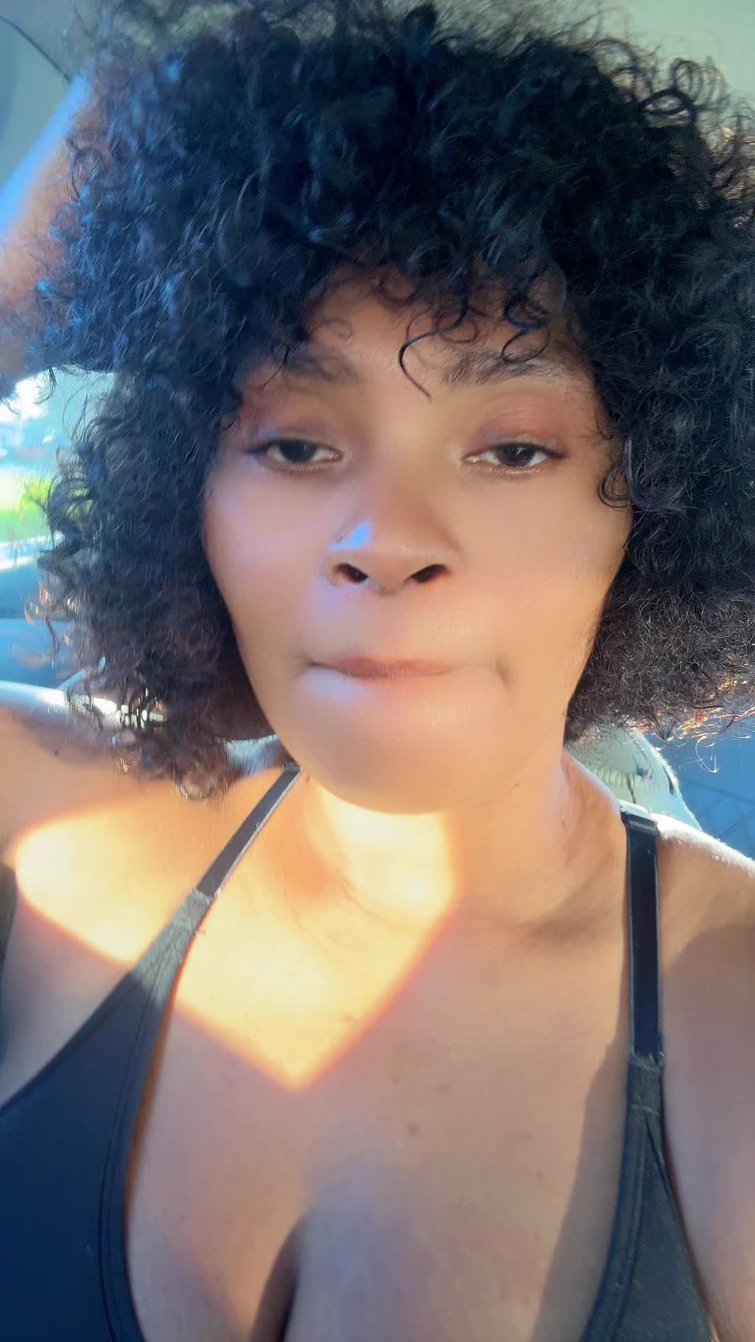 @Sasha-Marie Martin🇯🇲