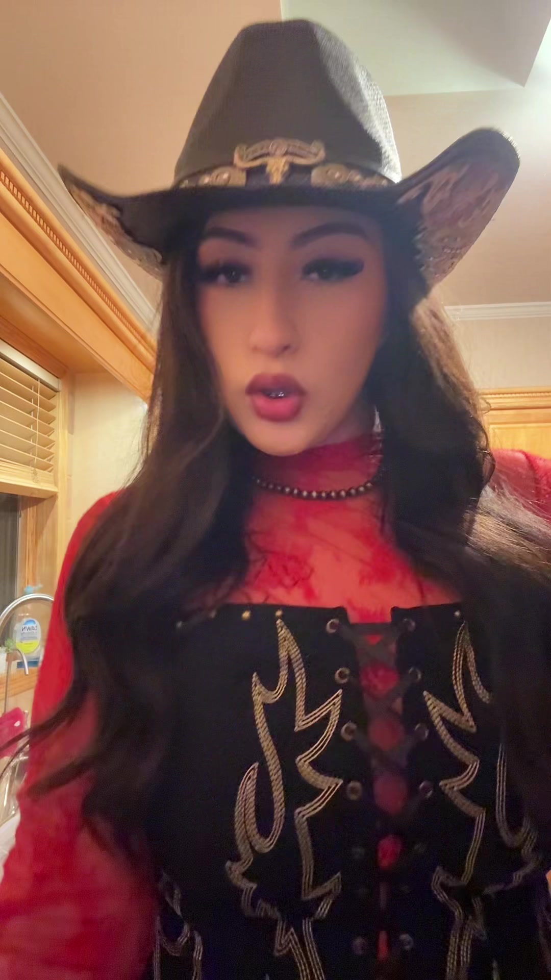 @Heyitsdessss