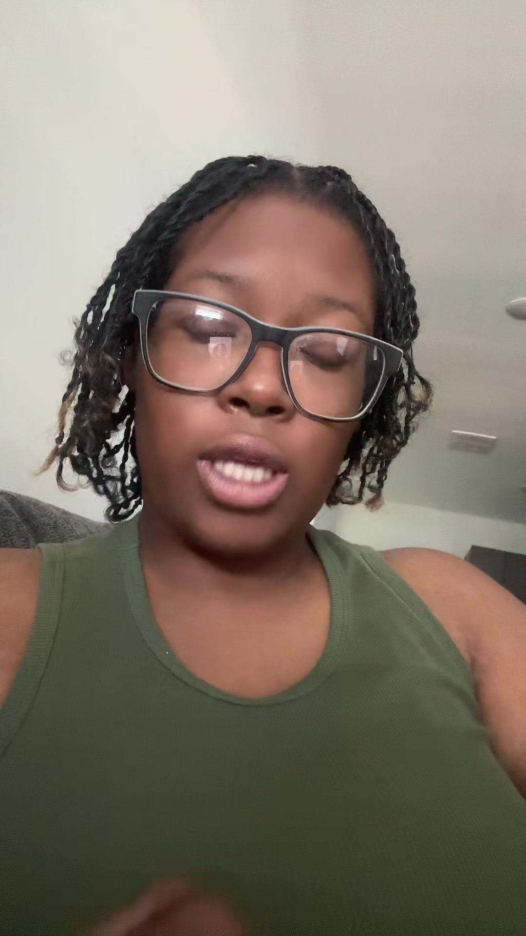 @AquariusBabe