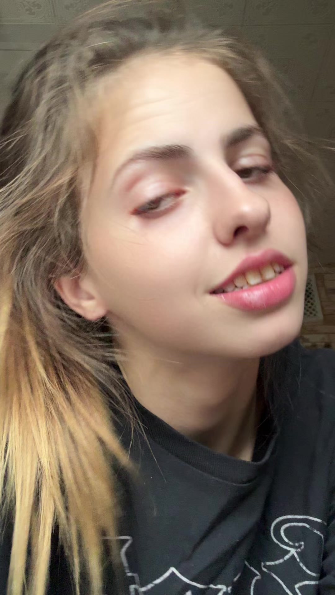 @нюта