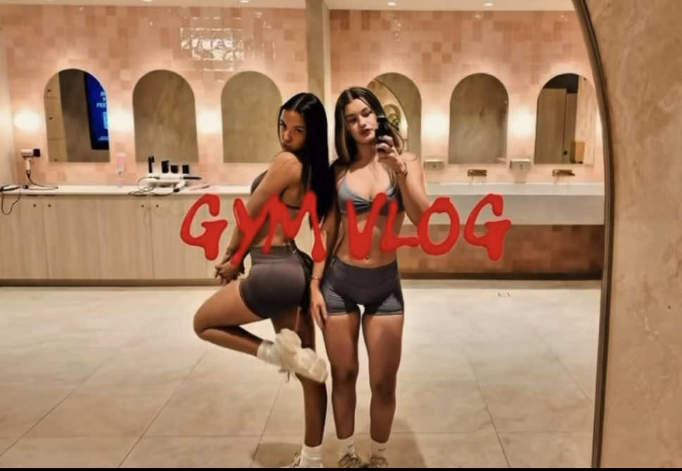 @AVA LILLI