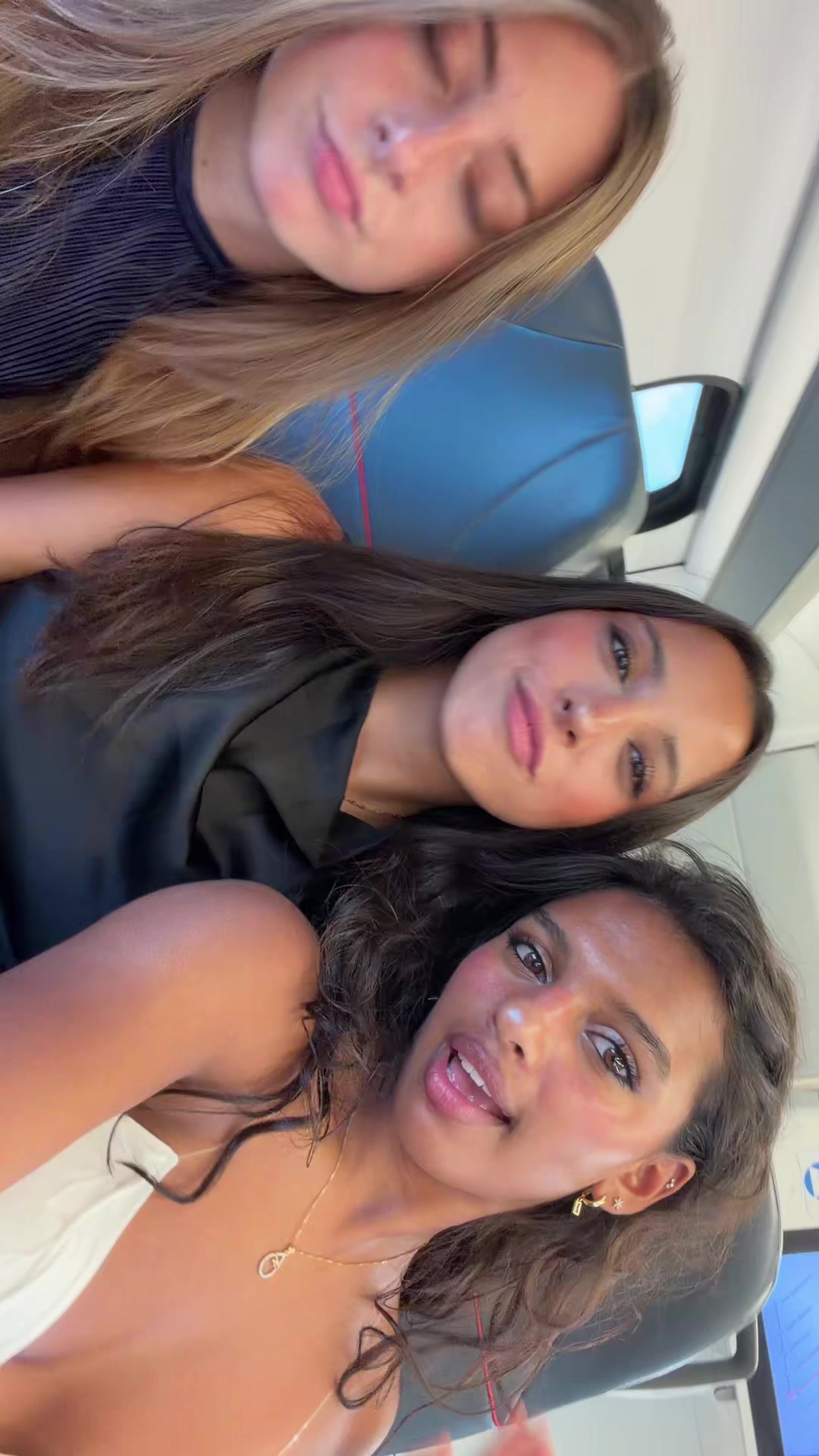 @Araika