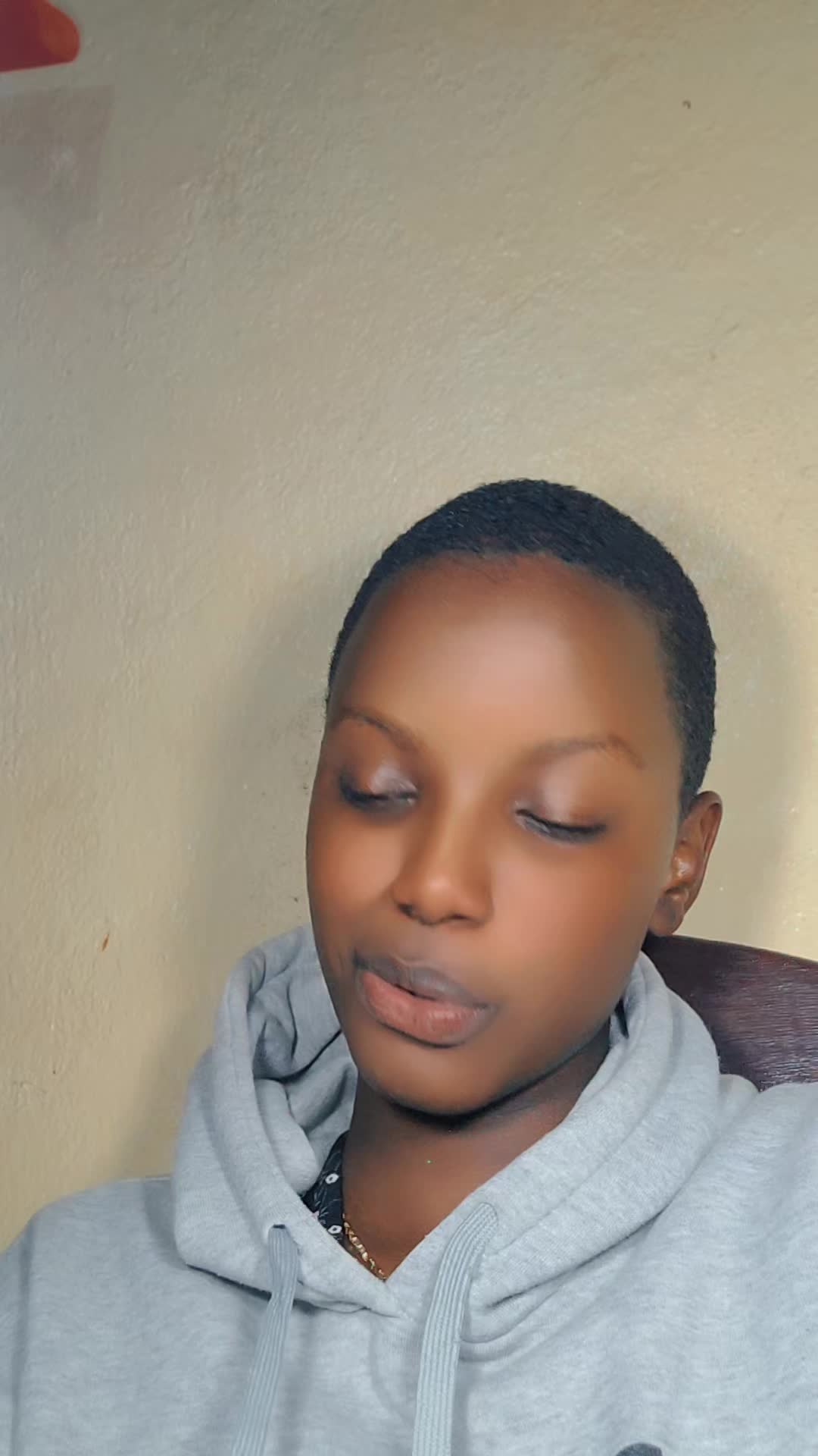 @Uwera chammah ✨️
