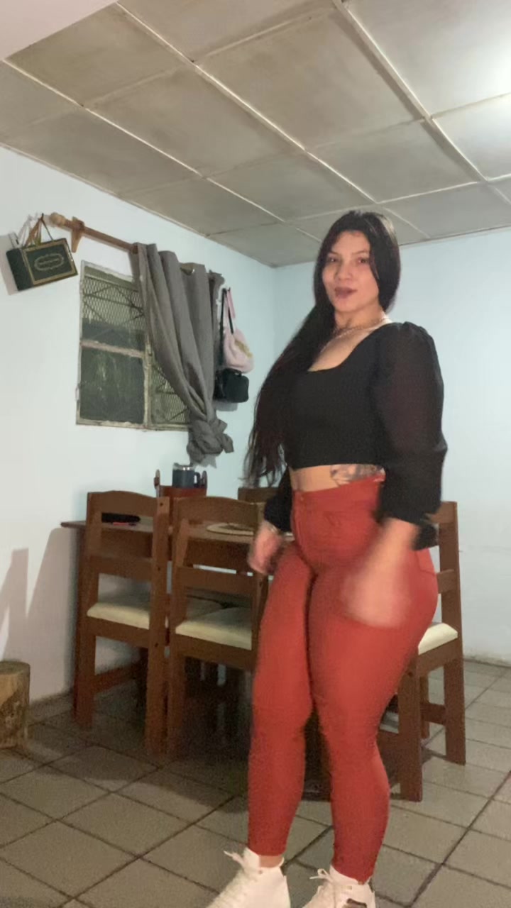 @Correa correa🍓💙❣️✨