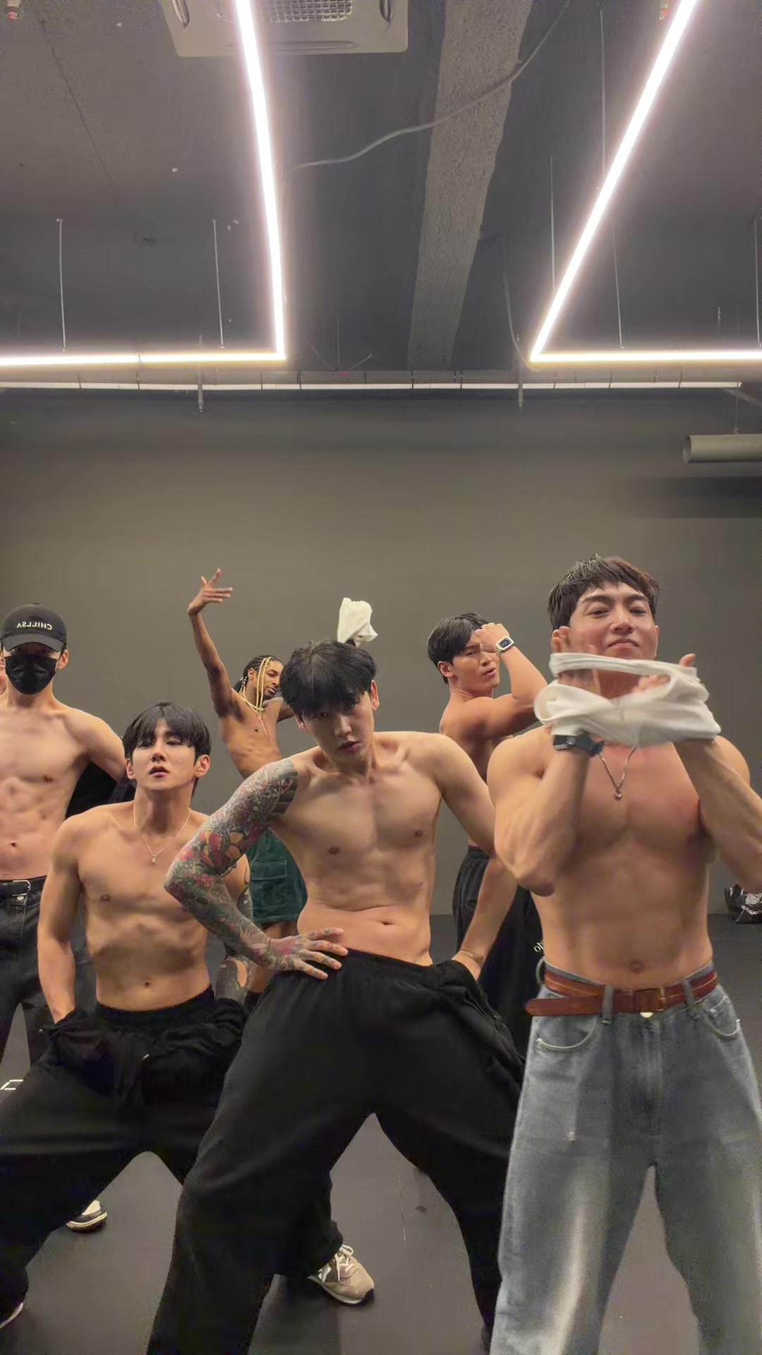 @🐶jin se jin🕺
