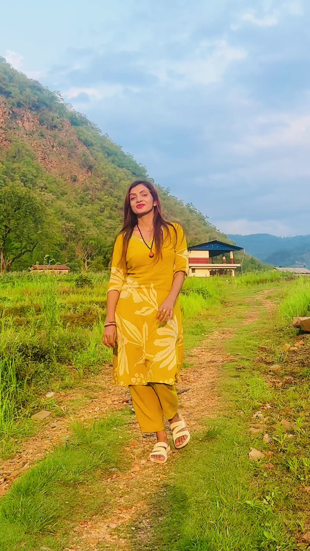 @शिवभक्त 🛐🕉️🕉️📿📿