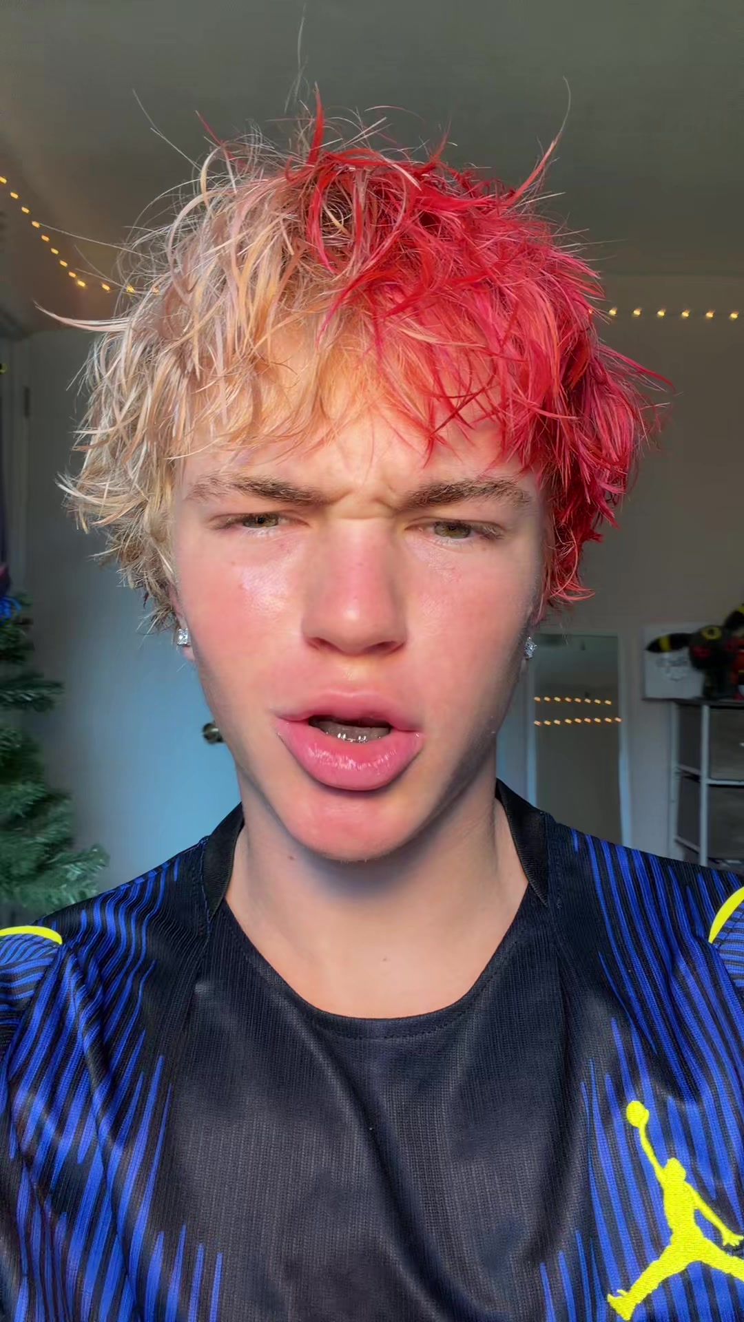 @โ