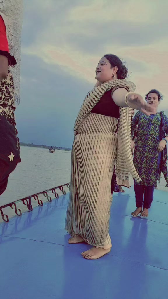 @❤️,,,,জবা রানী,,,,❤️