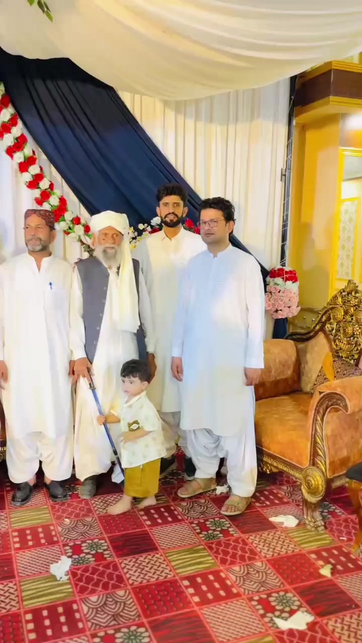 @QAZI M IDREES