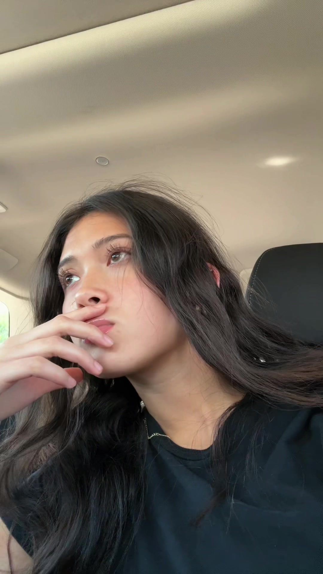 @Liv