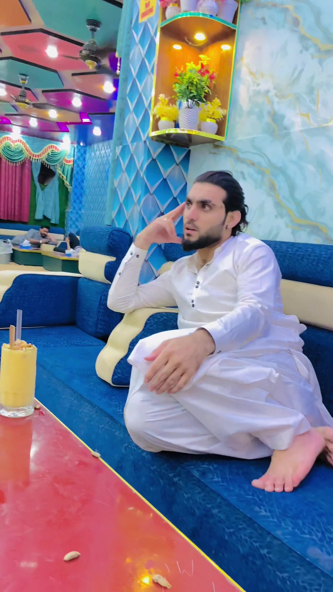 @Zubair pathan🤬