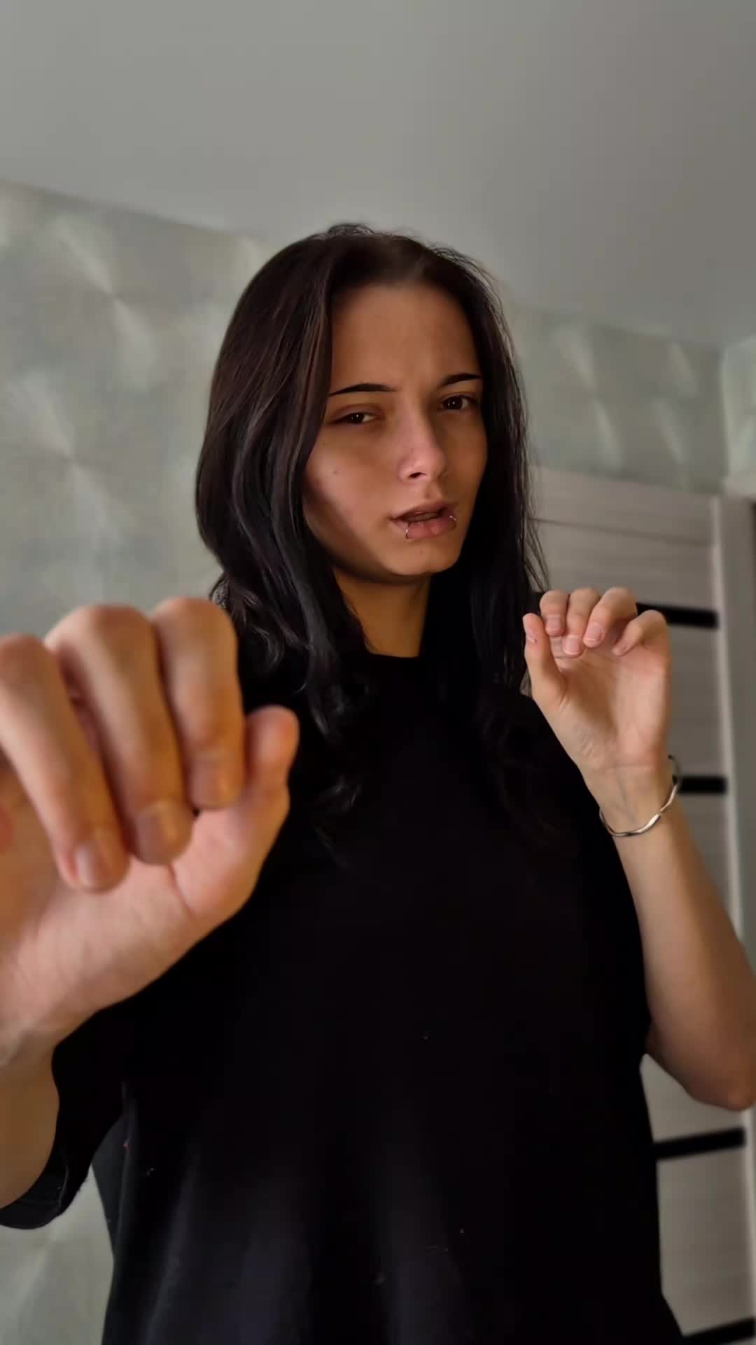 @лина ;)