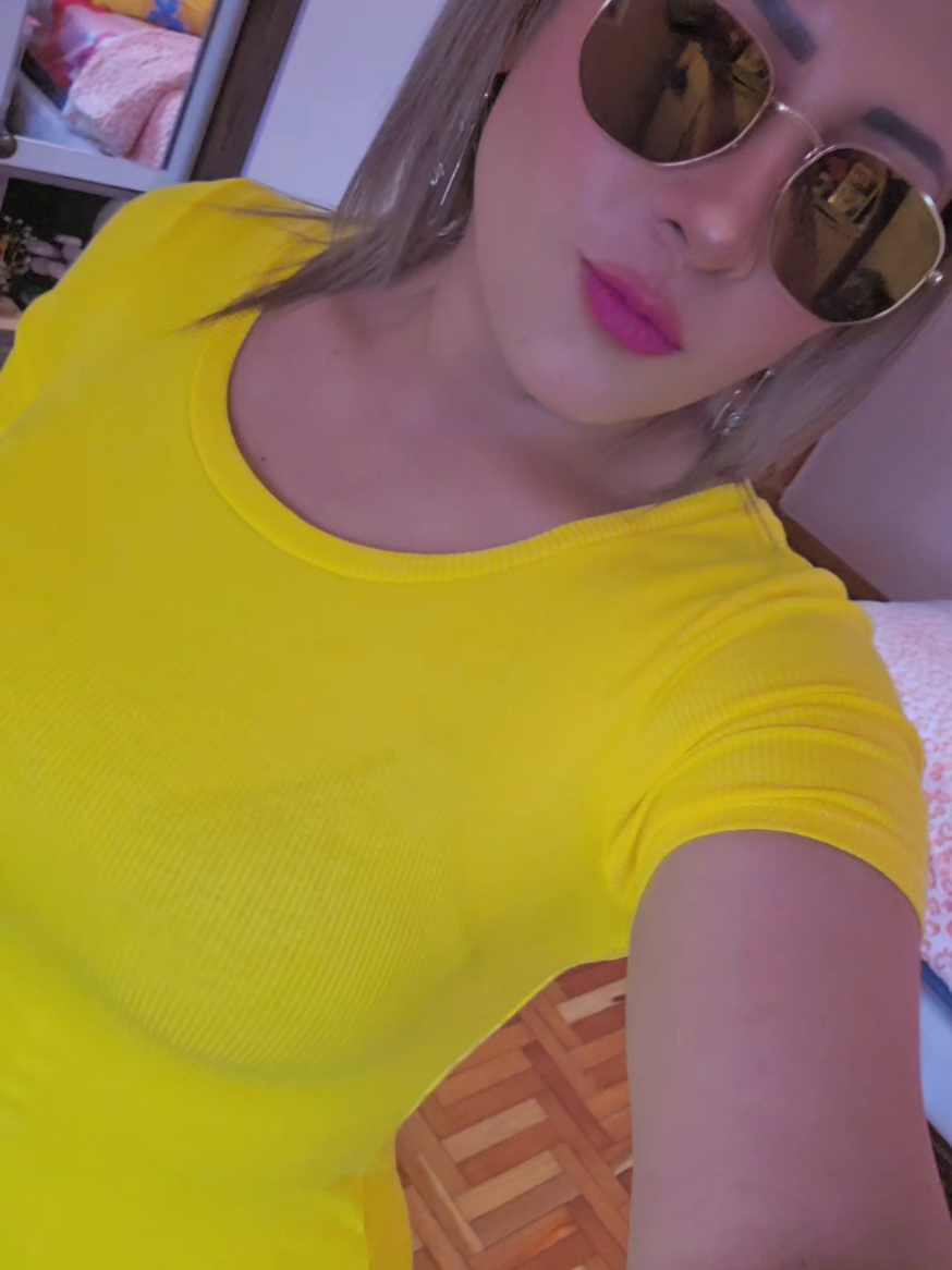 @Dayanna Moreno🫦💫🌸💫🫦