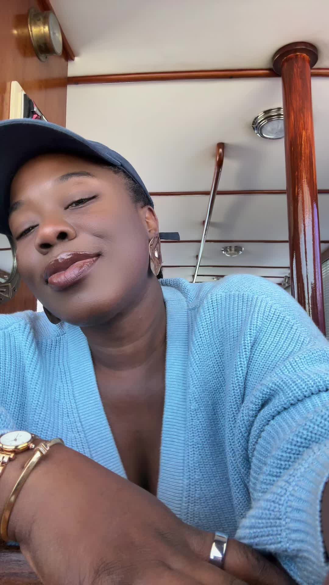 @omoté