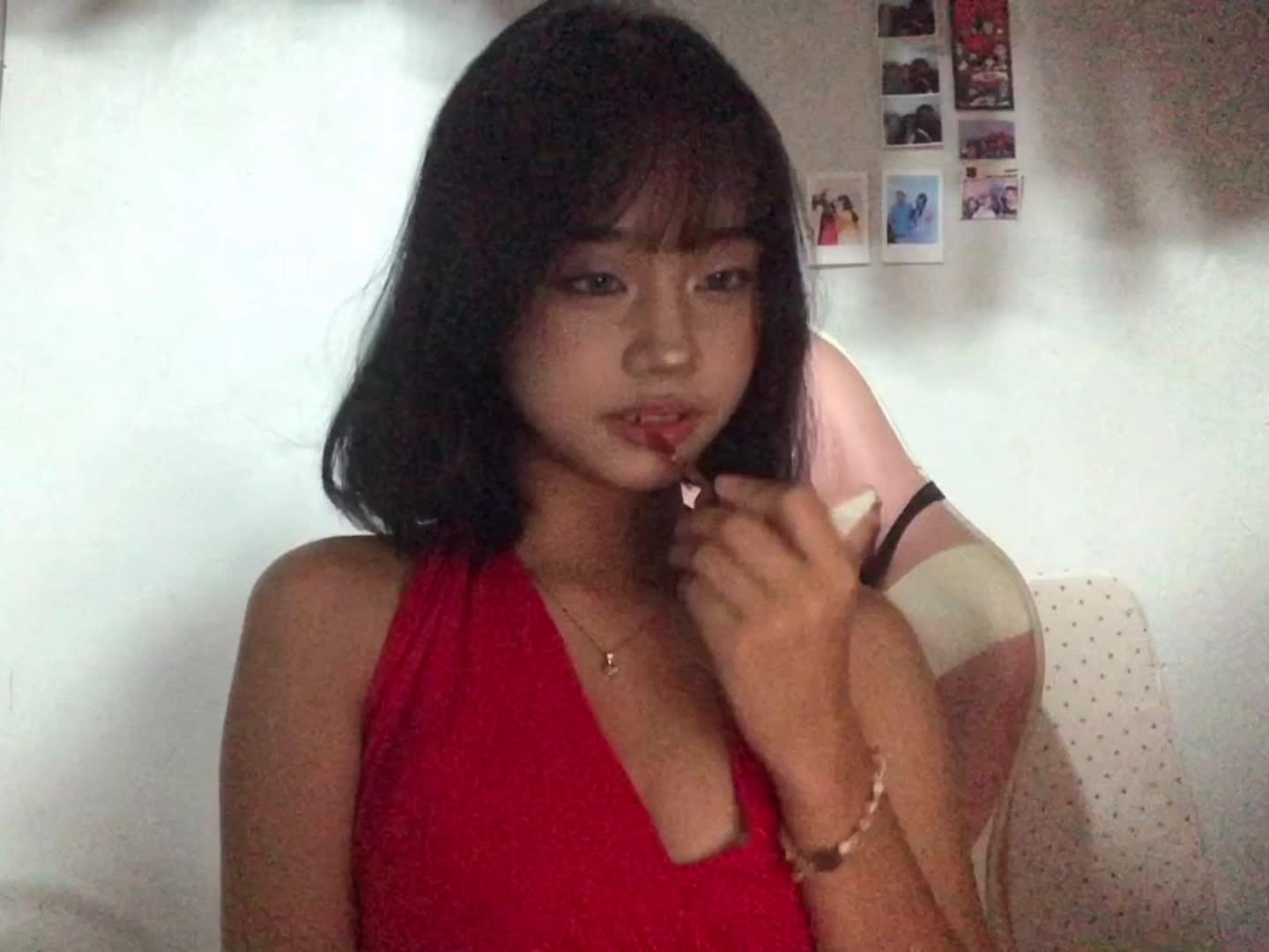 @hya