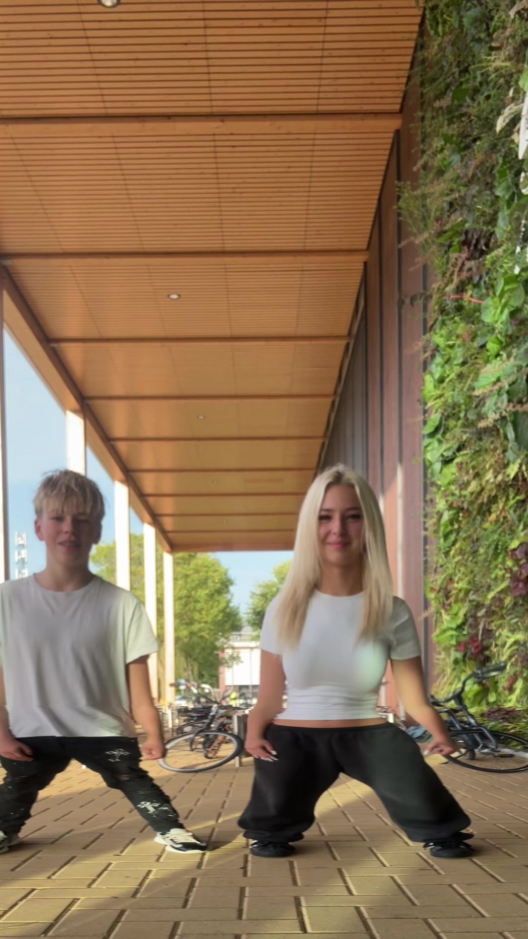 @blondyy_baby