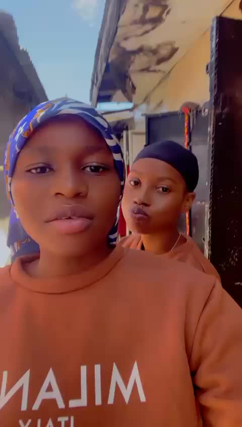 @🌸MA NGOJEAA😂😂