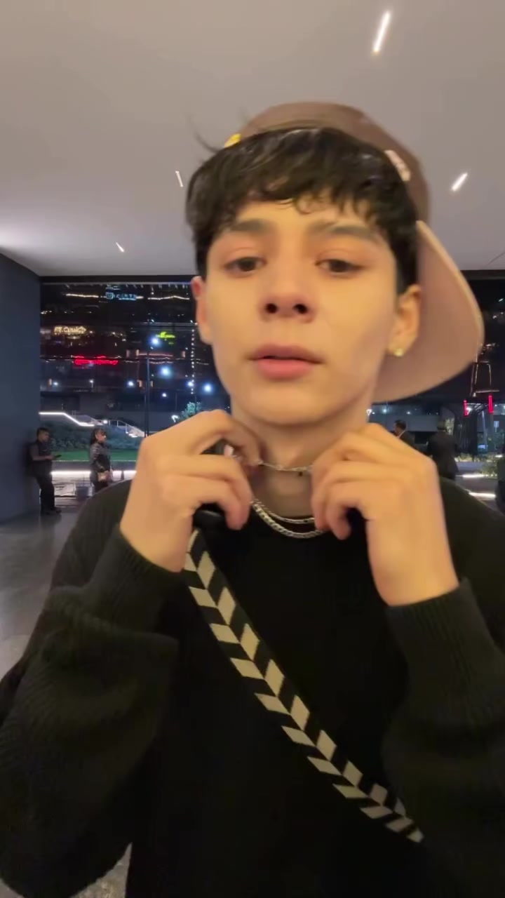@๐ด๐จ๐ป โโโโแตฅโโ๐ธแตขโโ ๐๐๐ค๐ฆ