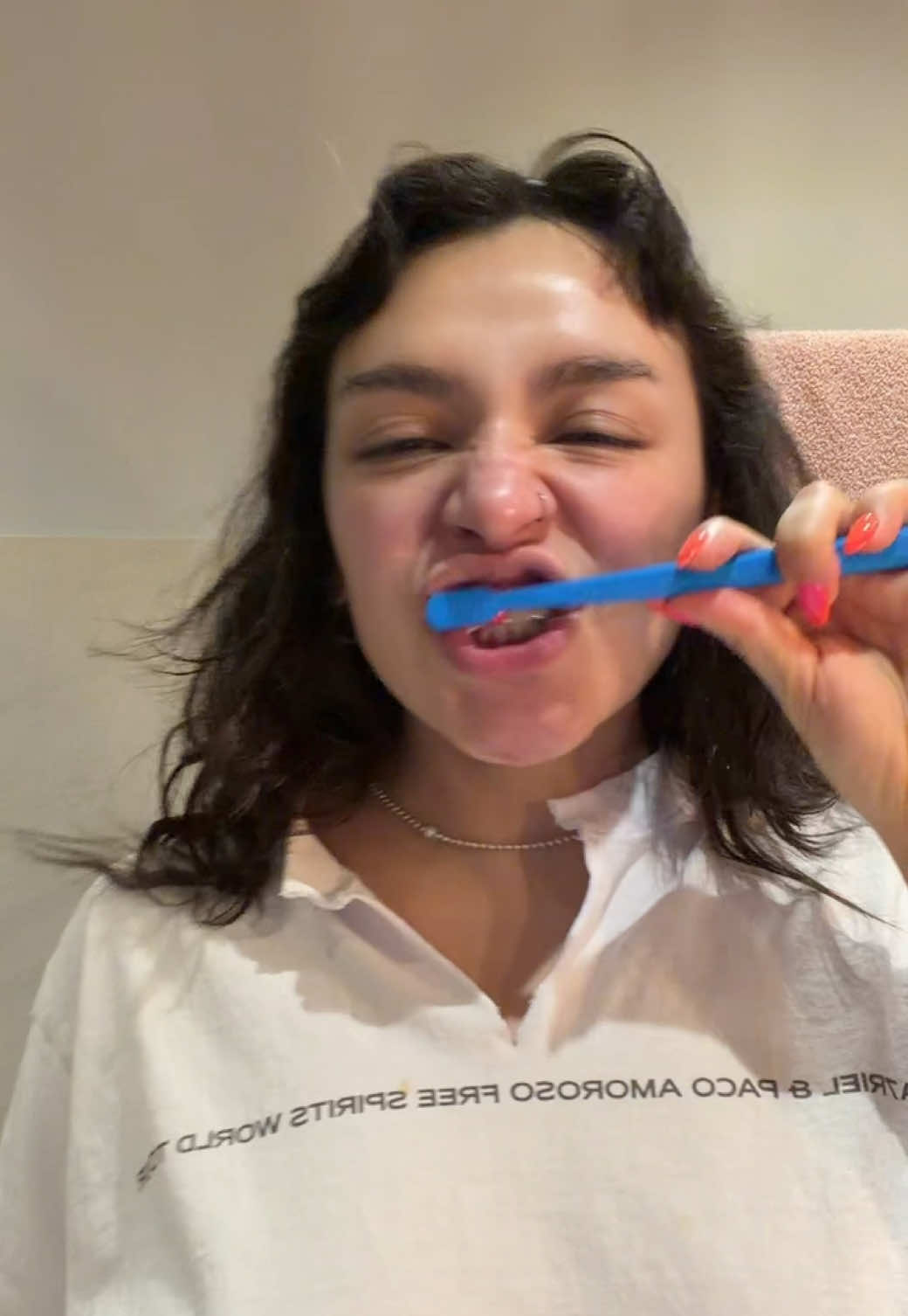 @sofiaalcastro