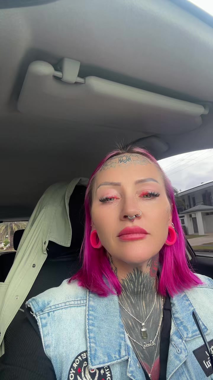 @BADDIE HQ