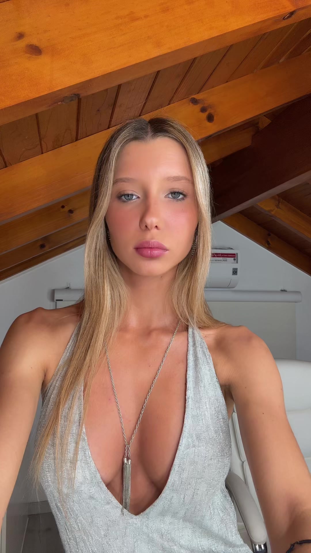 @valen vilari&ntilde;o