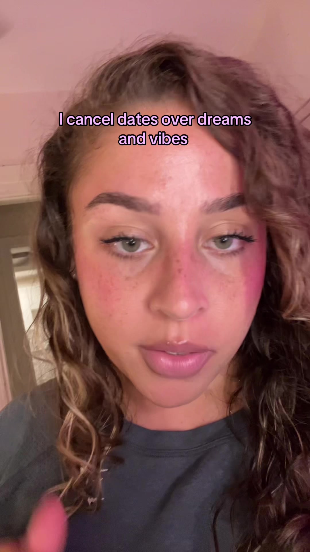 @zoefromtheinternet