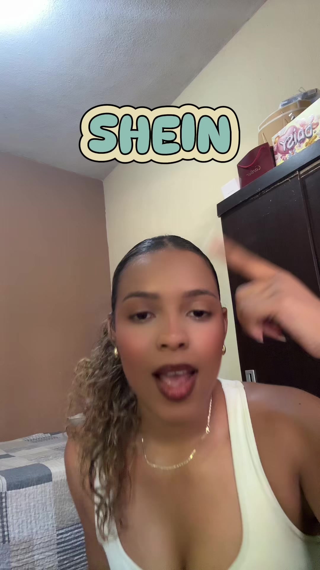 @gabyyyyyb