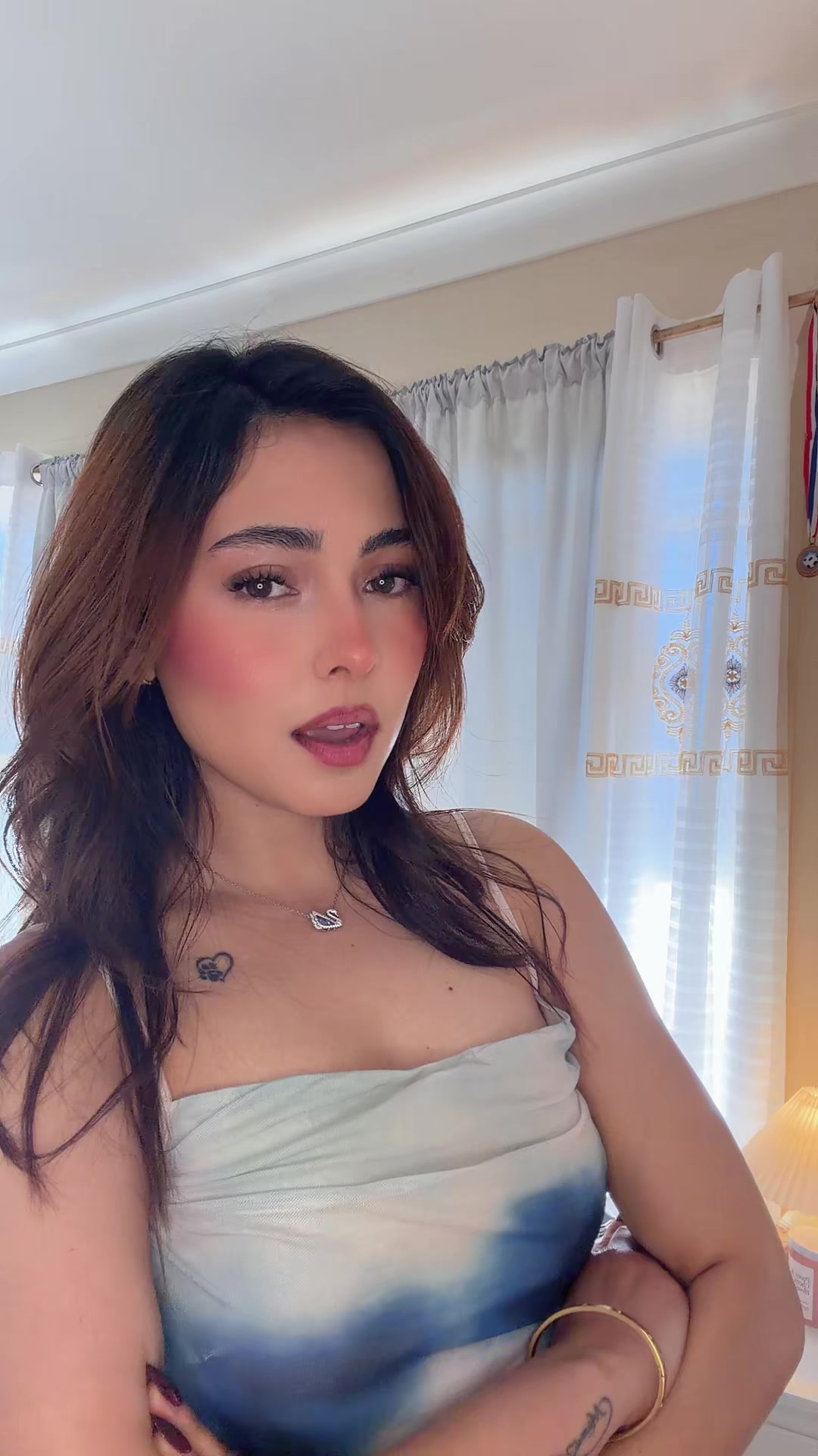 @Prii✨
