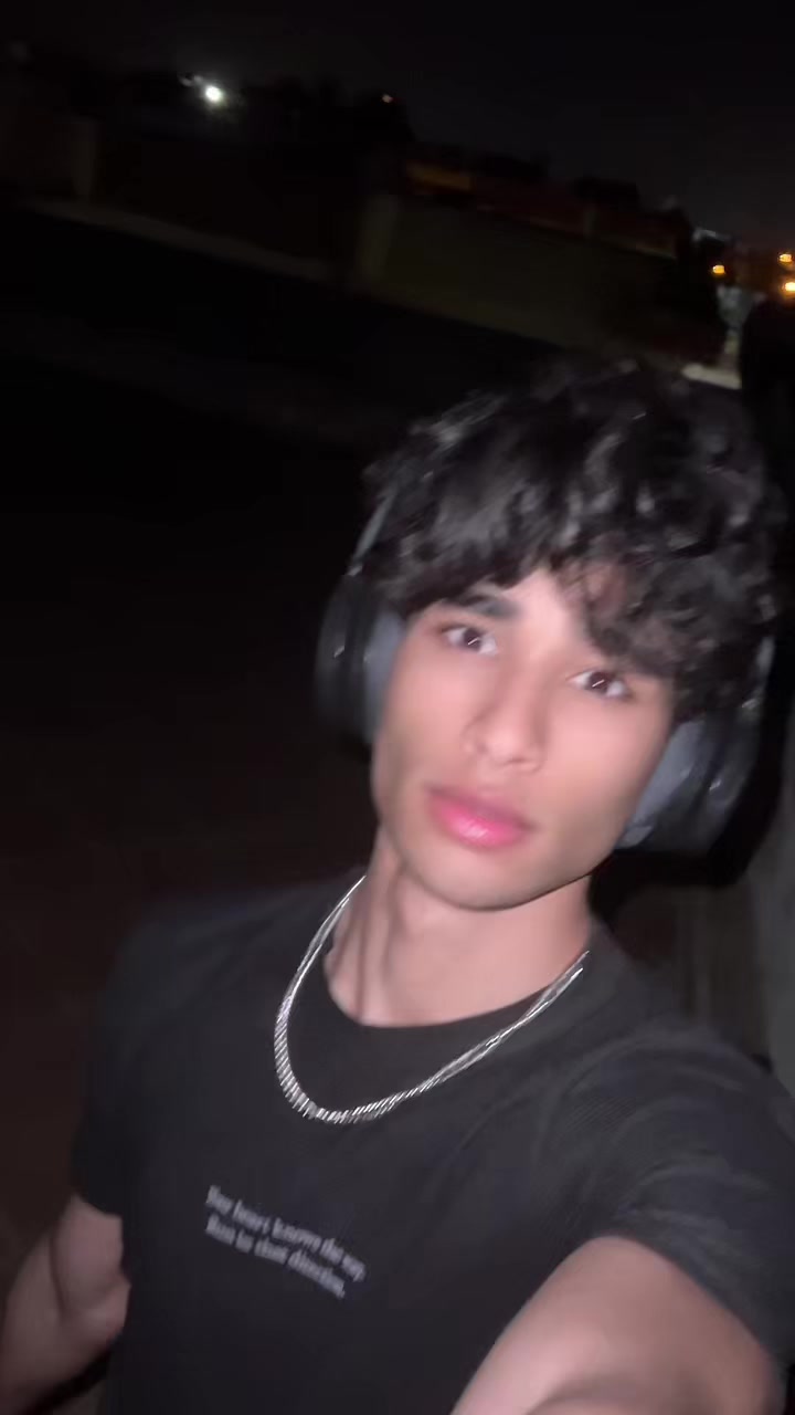 @Yixa