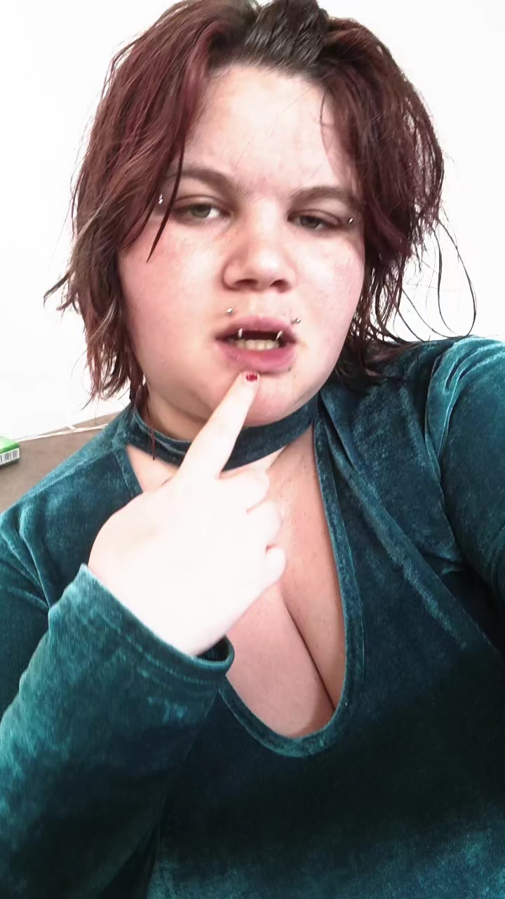 @<3