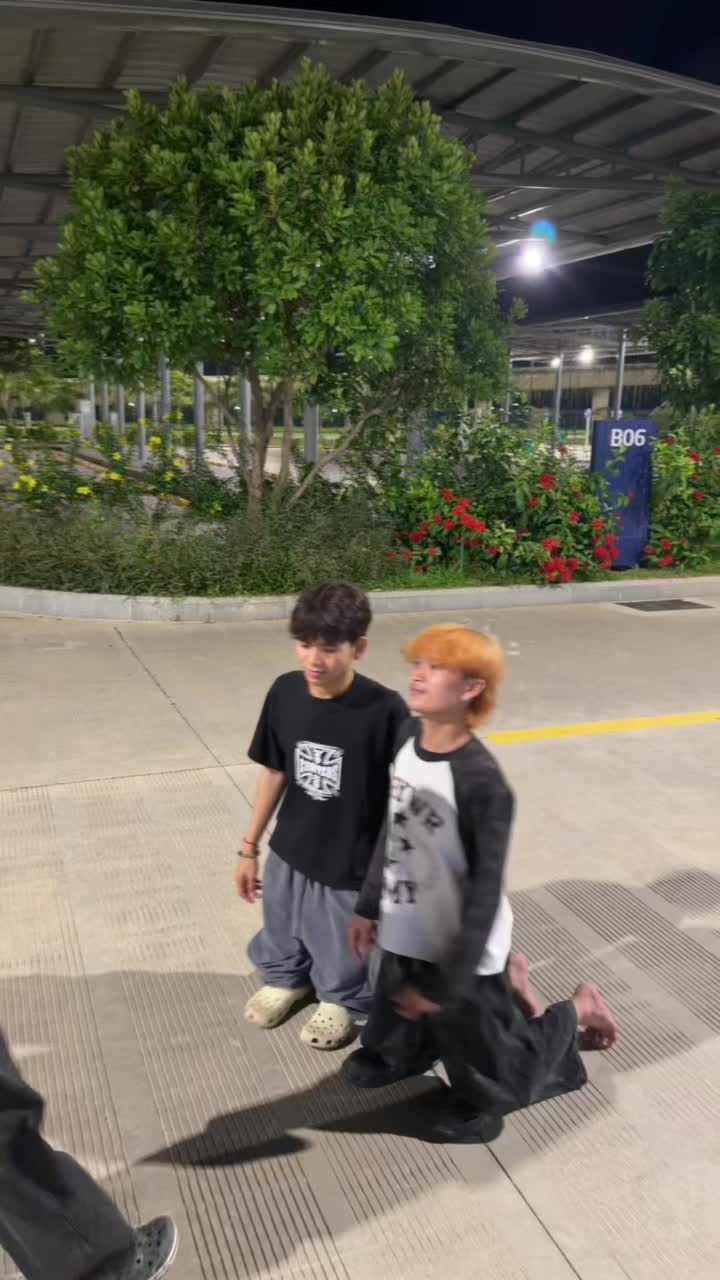@HaK