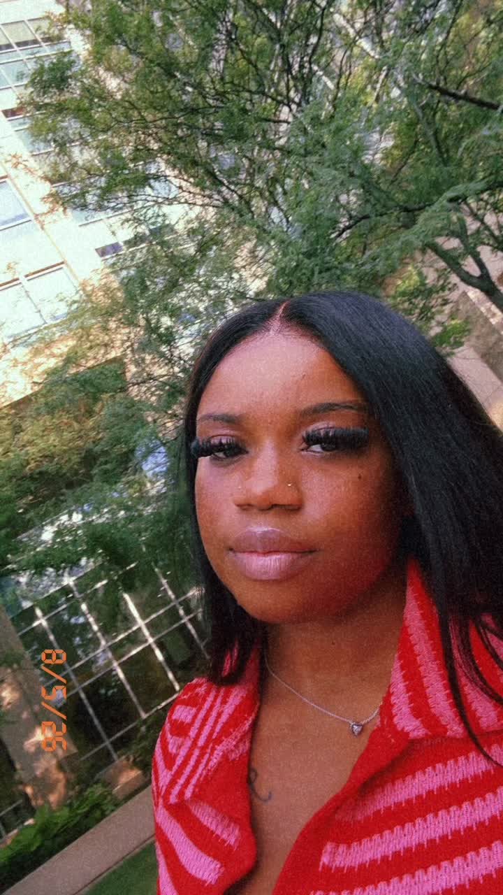 @TheRealAlexisKierra