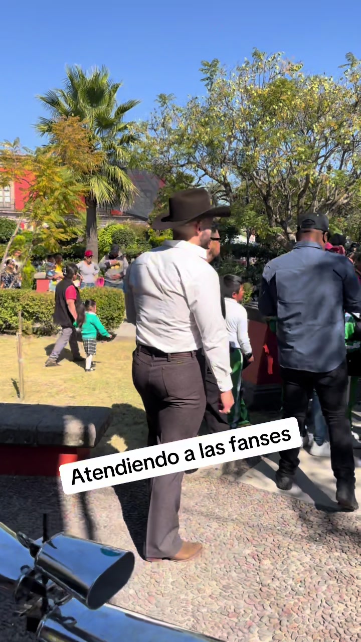 @Lainesperadaonceonce