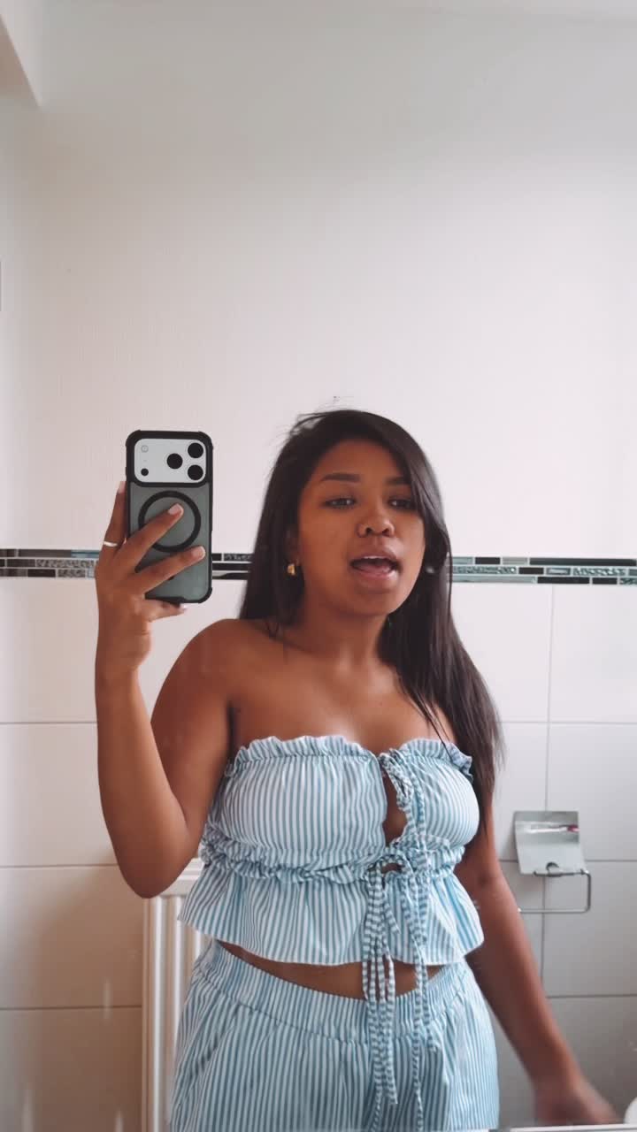 @Jaziela Miora🍒