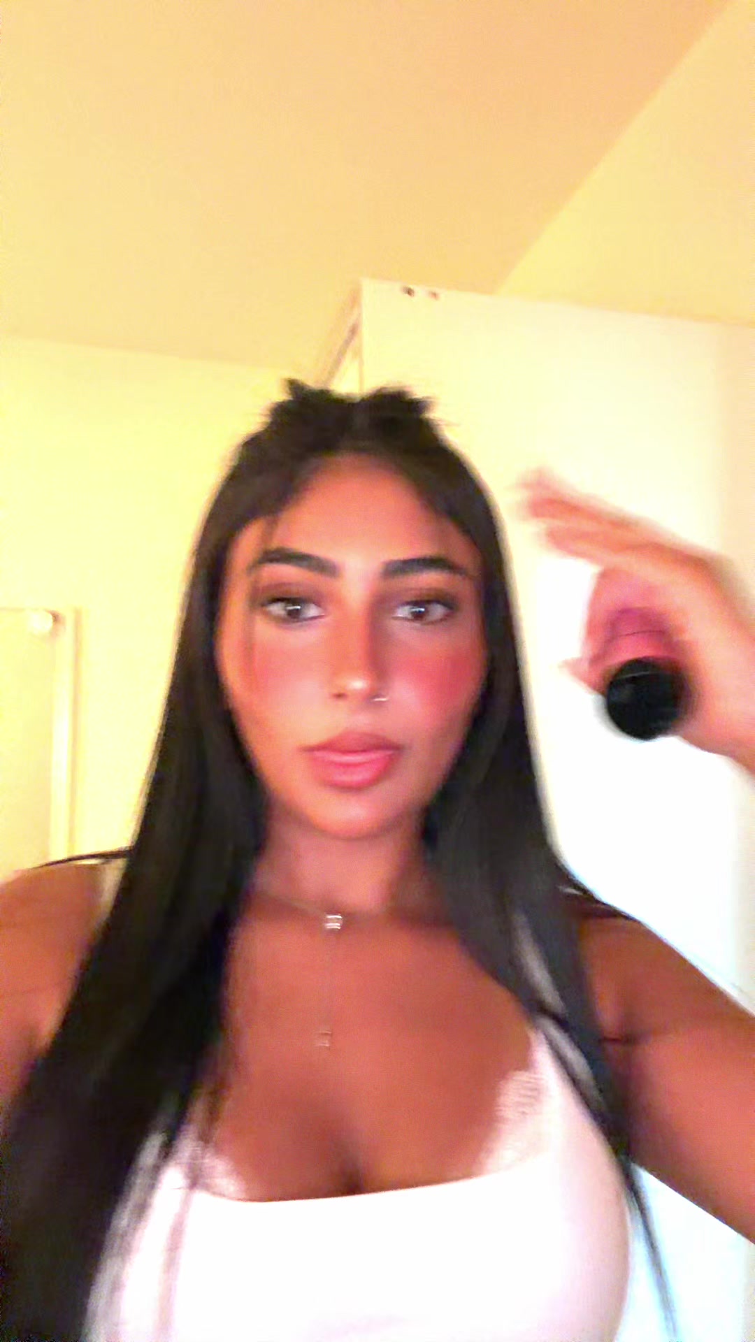 @Leahshamai