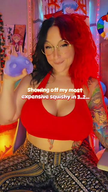@Plushienova