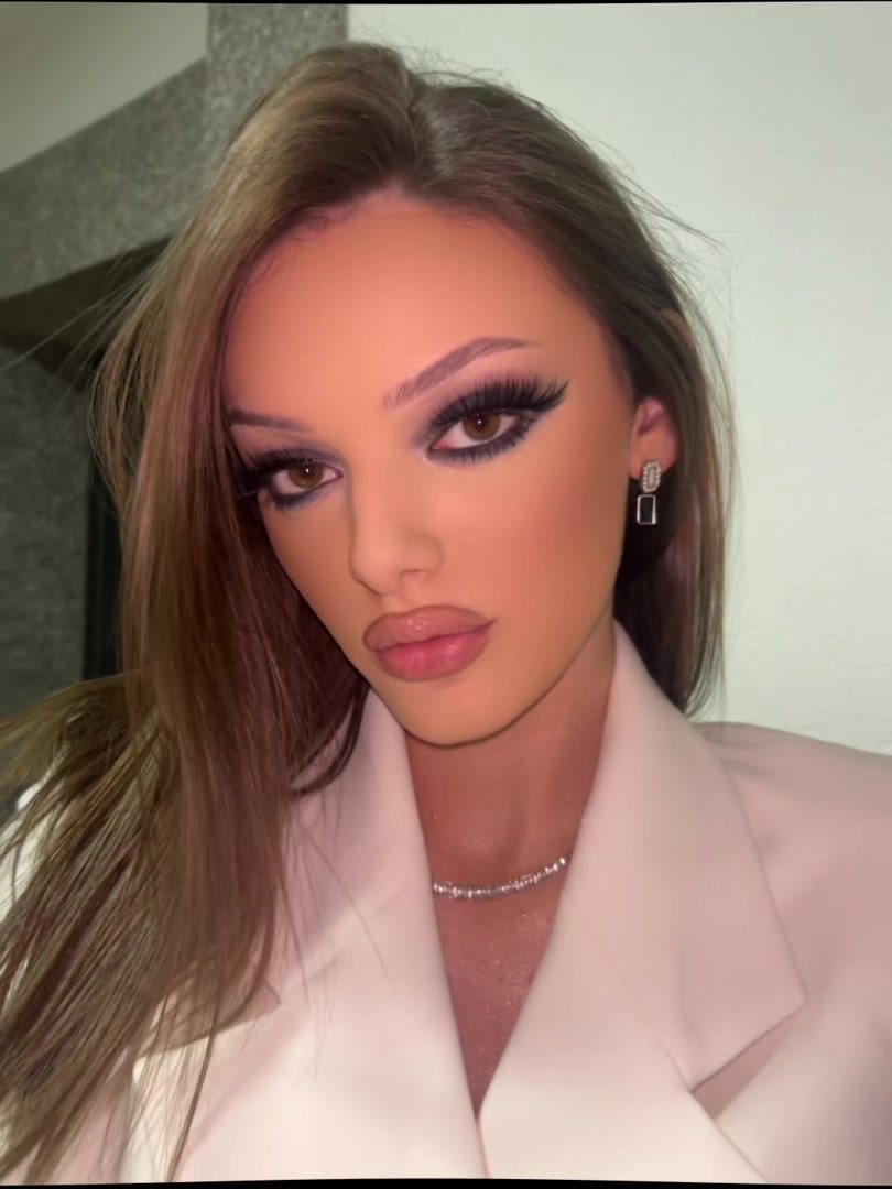 @angelovaaa