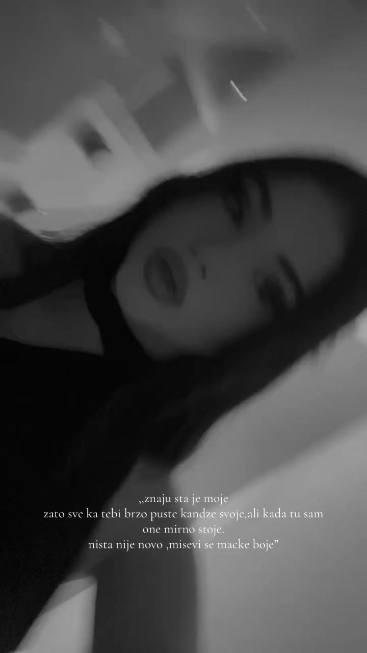 @anuuskica