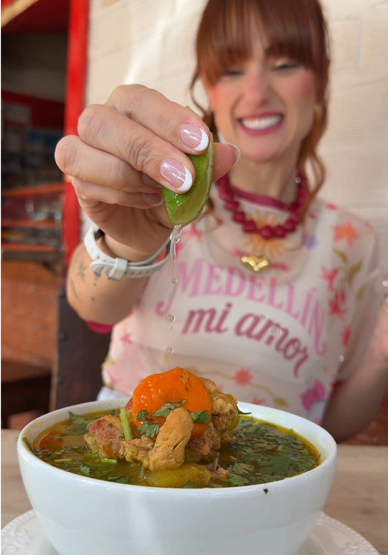 @LolaCarolaFood