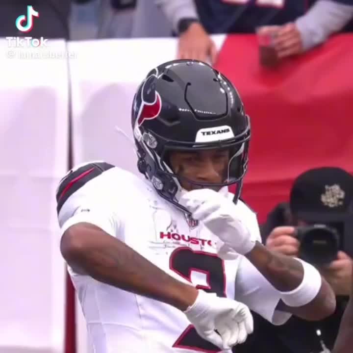 @Foxx the fox