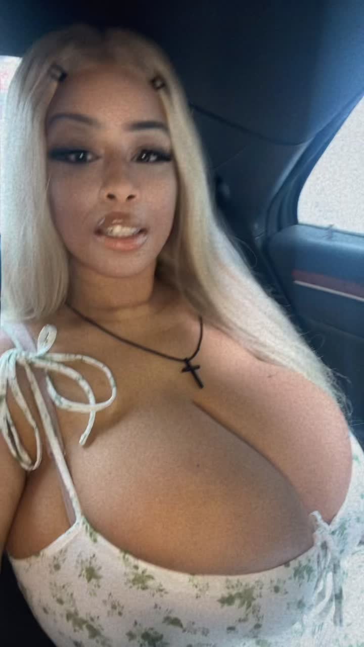 @Shotglassfullofglitter