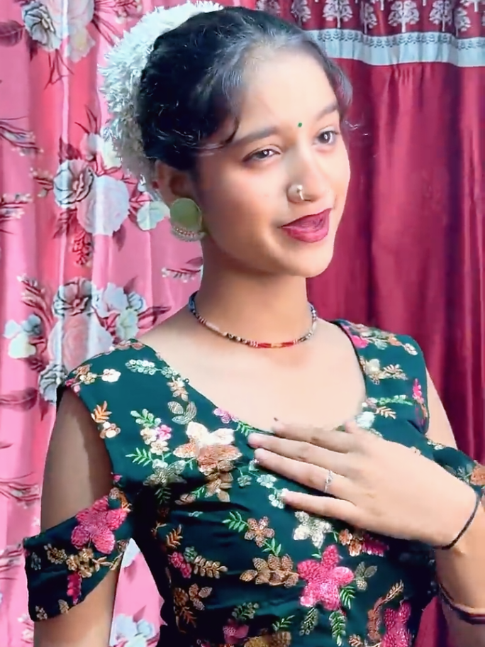 @Bhojpuri Dancer🔥