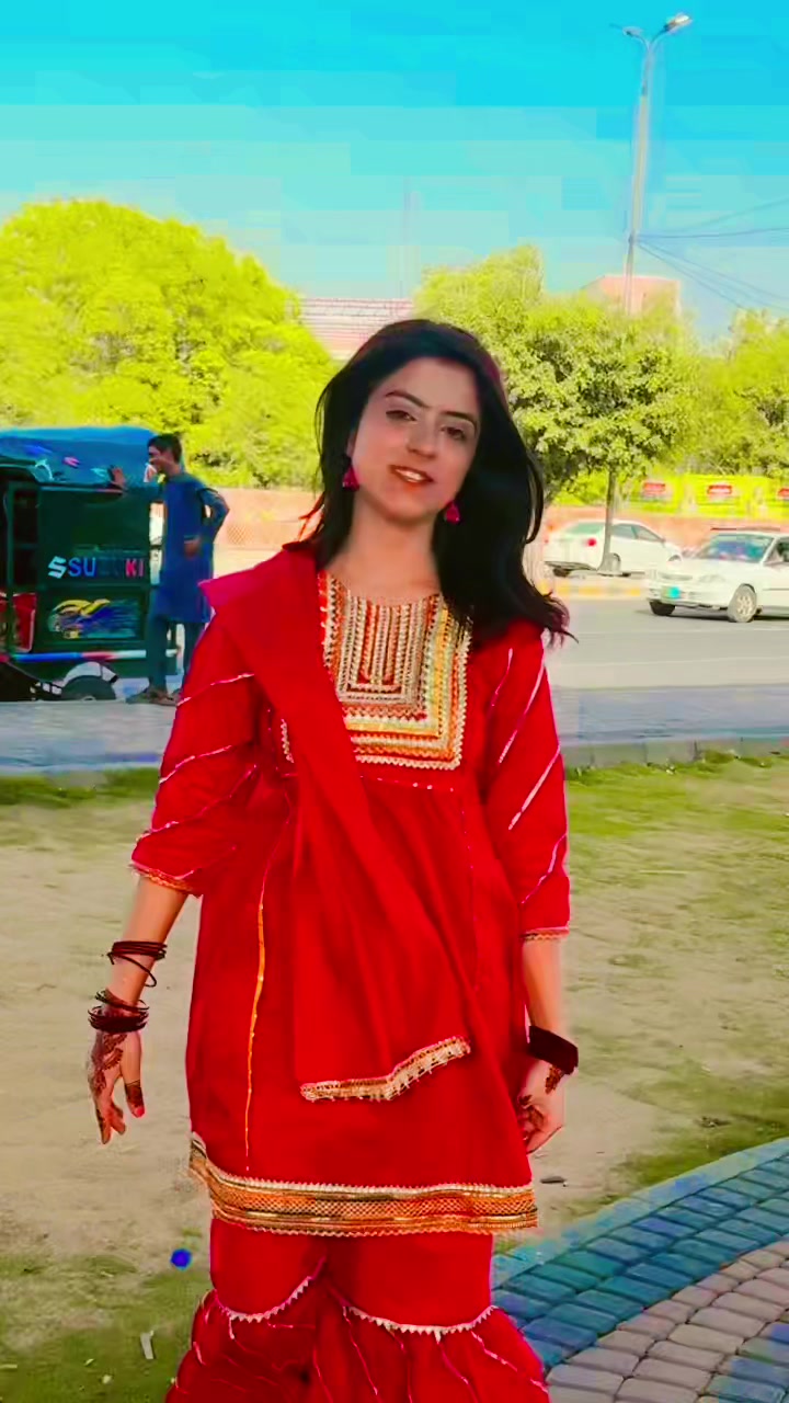 @Laibaarishofficial